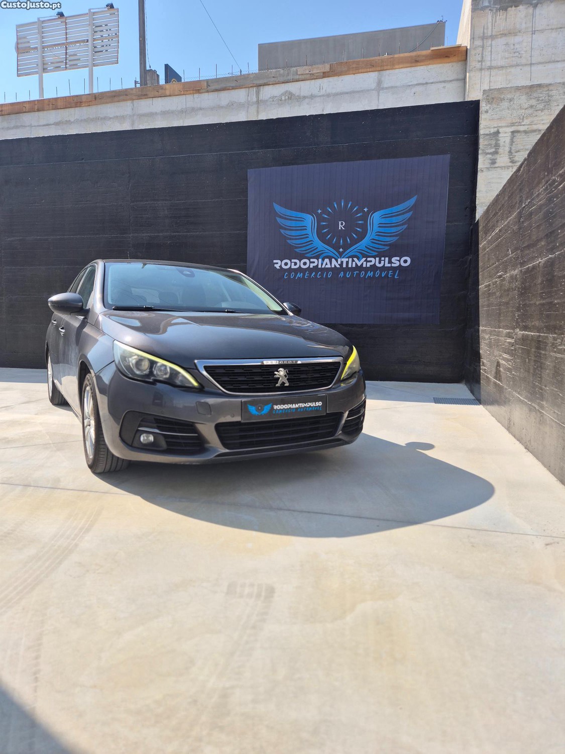 Peugeot 308 1.5 hdi EAT8 — fotografia 6