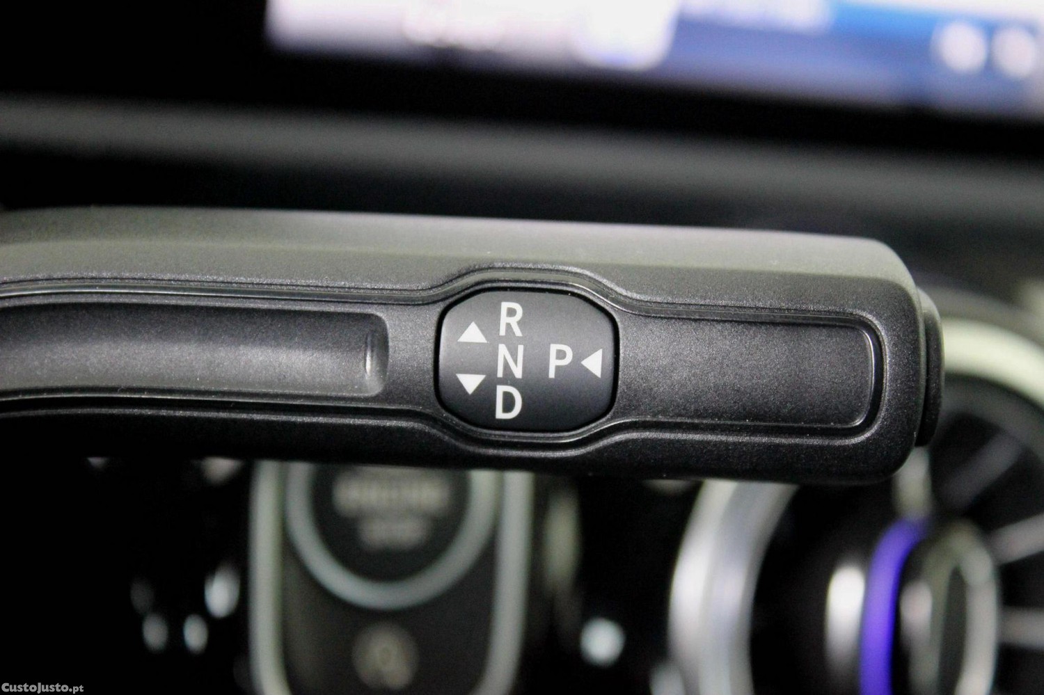 Mercedes-Benz A 180 d — fotografia 11