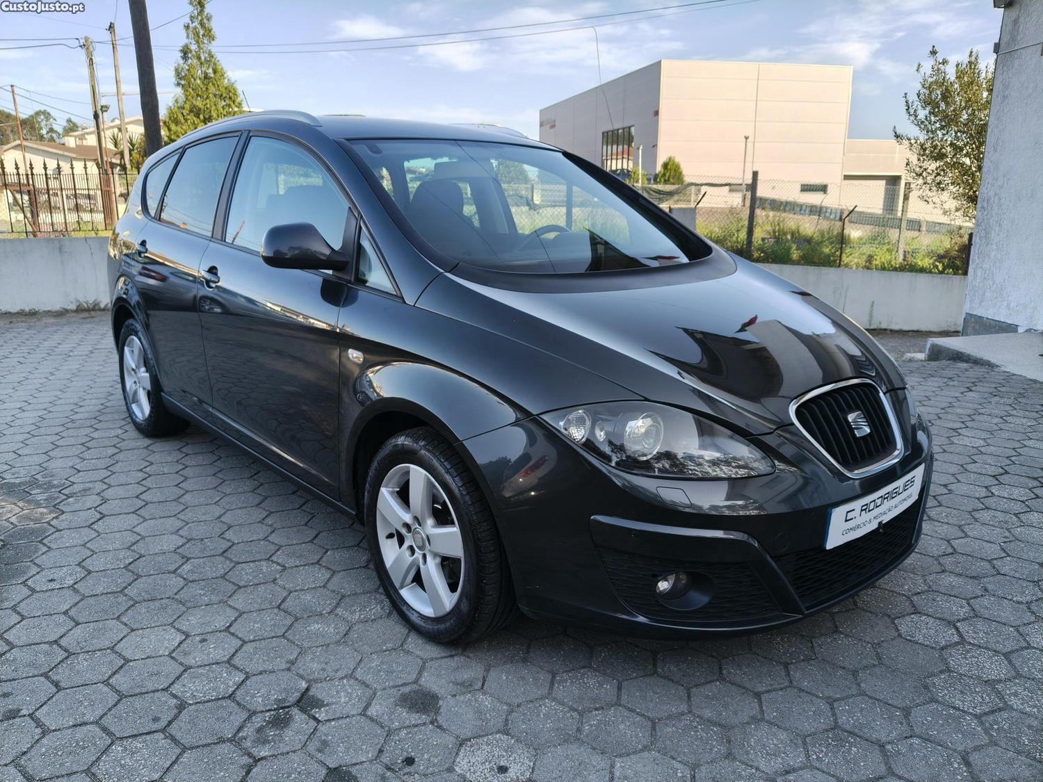SEAT Altea XL 1.6 TDi Ecomotive — fotografia 17