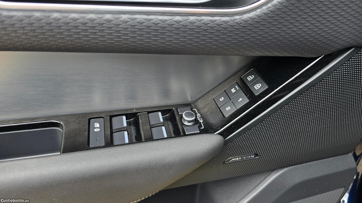 Land Rover Range Rover 2.0 P400e AWD R-Dynamic S — fotografia 23