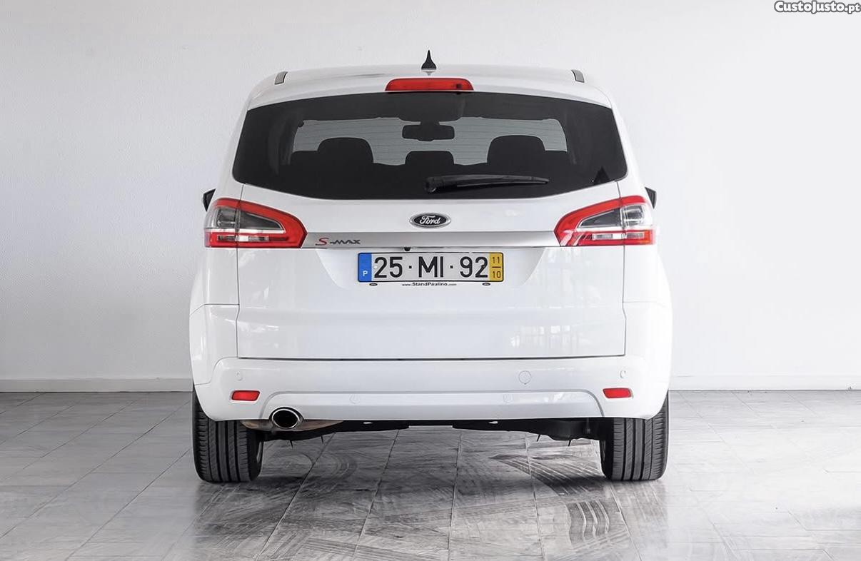 Ford S-Max Titanium — fotografia 9