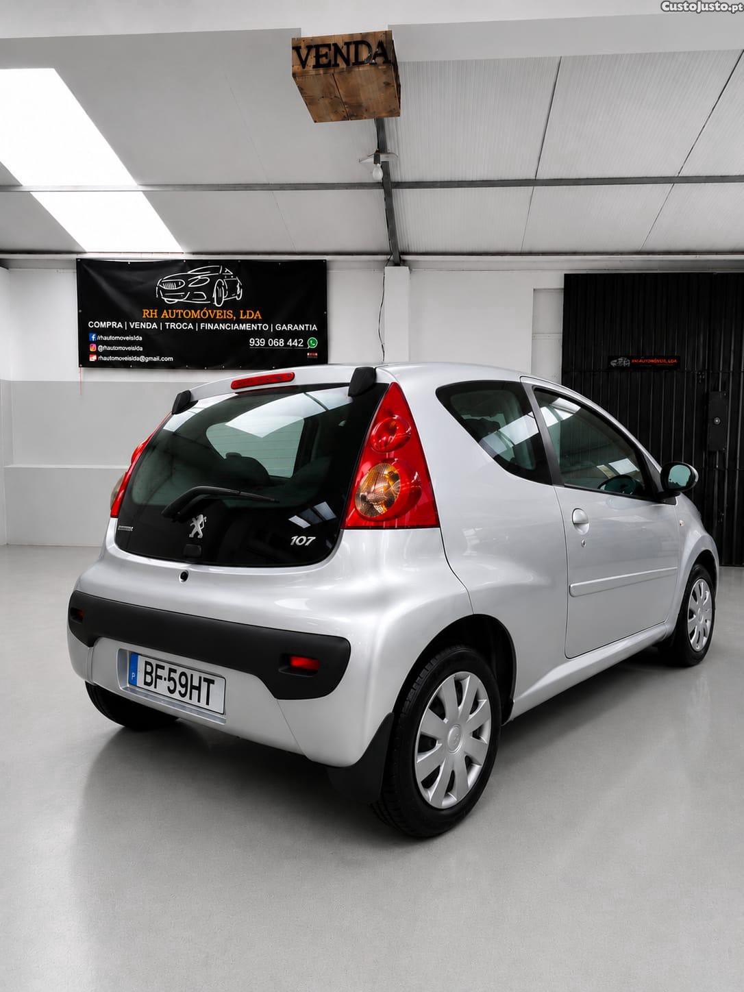 Peugeot 107 1.0 Urban — fotografia 11