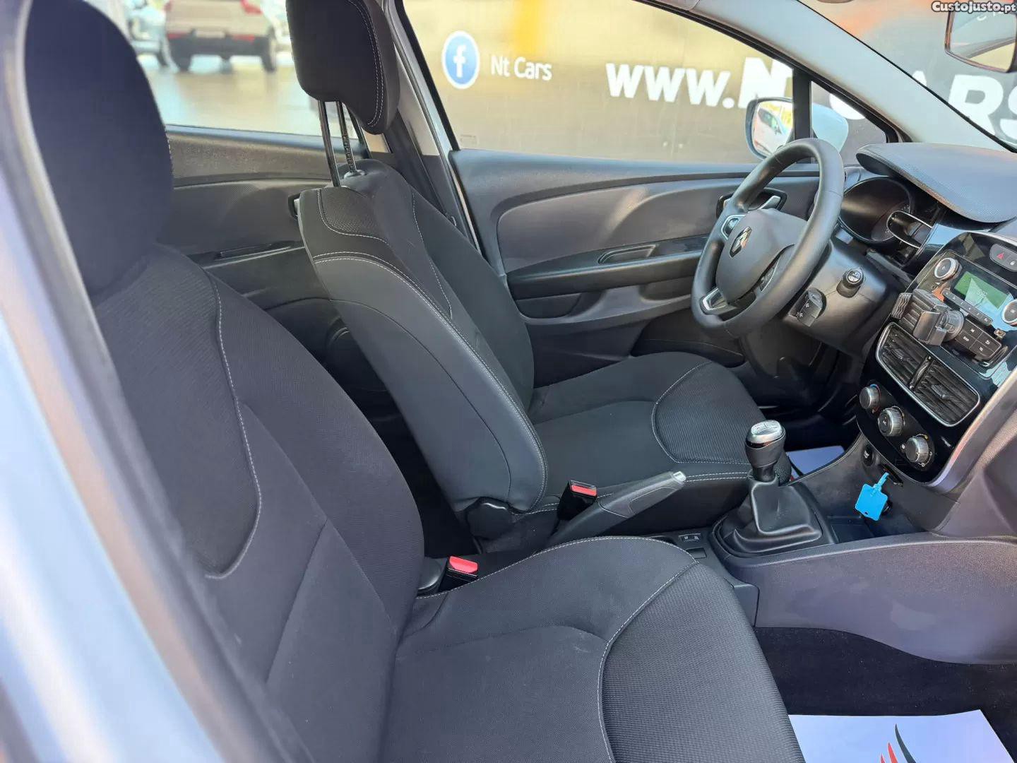 Renault Clio 1.5 dci zen — fotografia 4