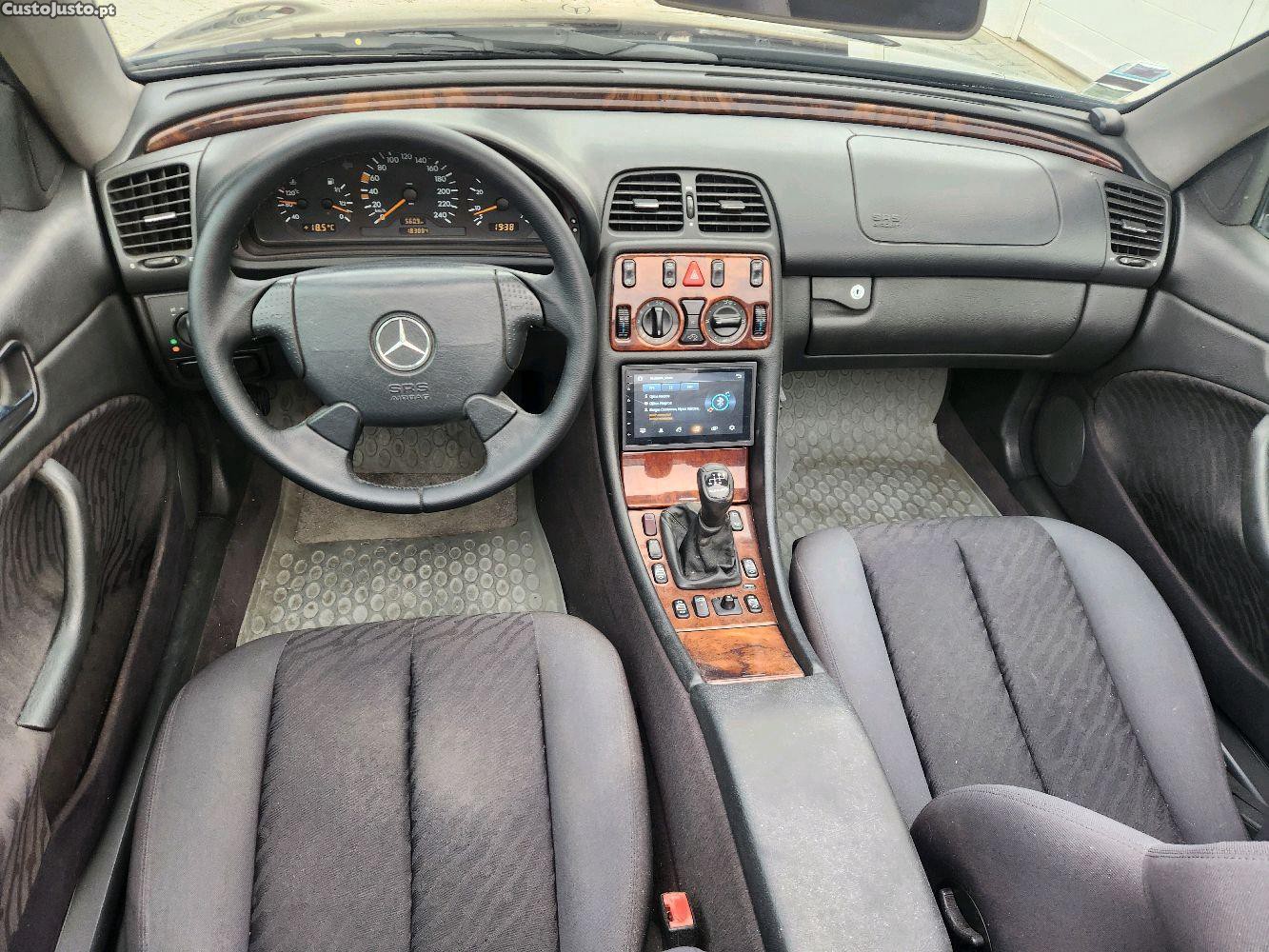 Mercedes-Benz Classe CLK cabrio elegance — fotografia 3