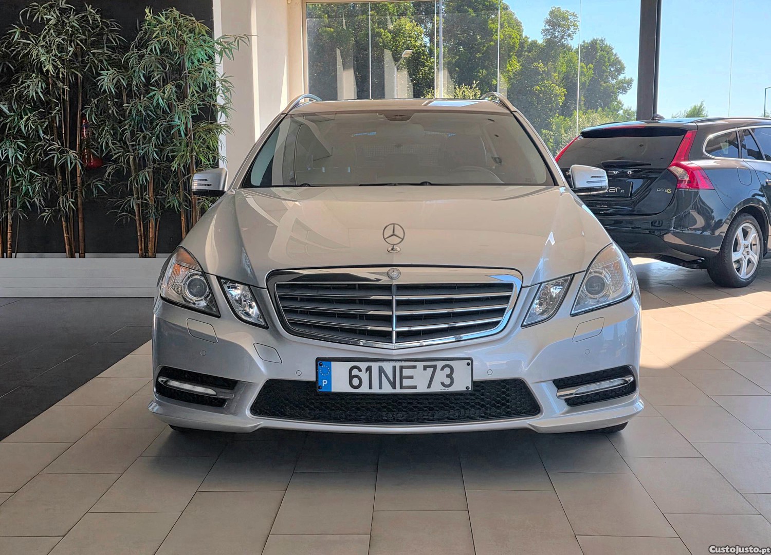 Mercedes-Benz E 200 (2143cc) Caixa Automática - 12 foto 2