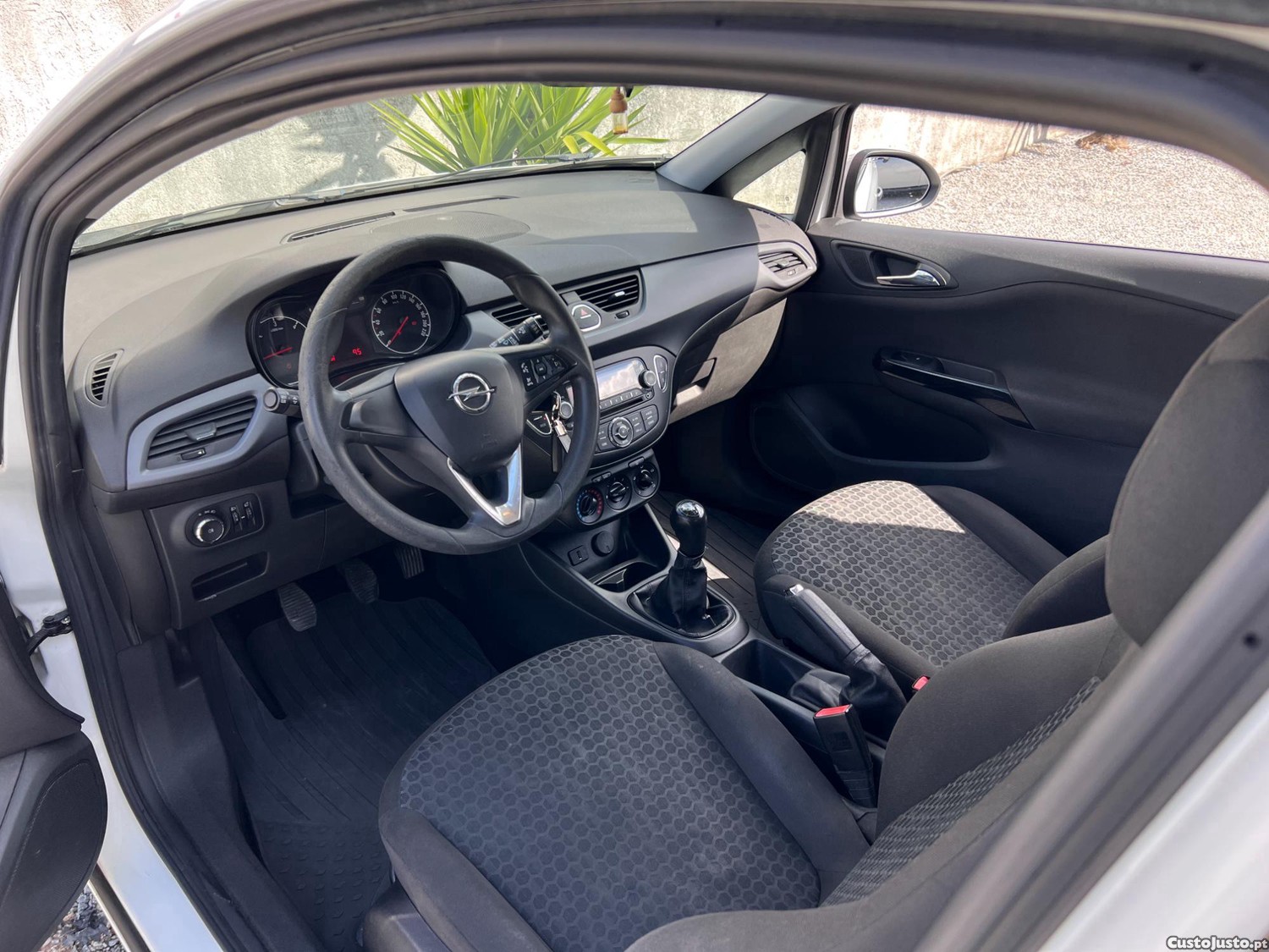 Opel Corsa EcoFlex — fotografia 8