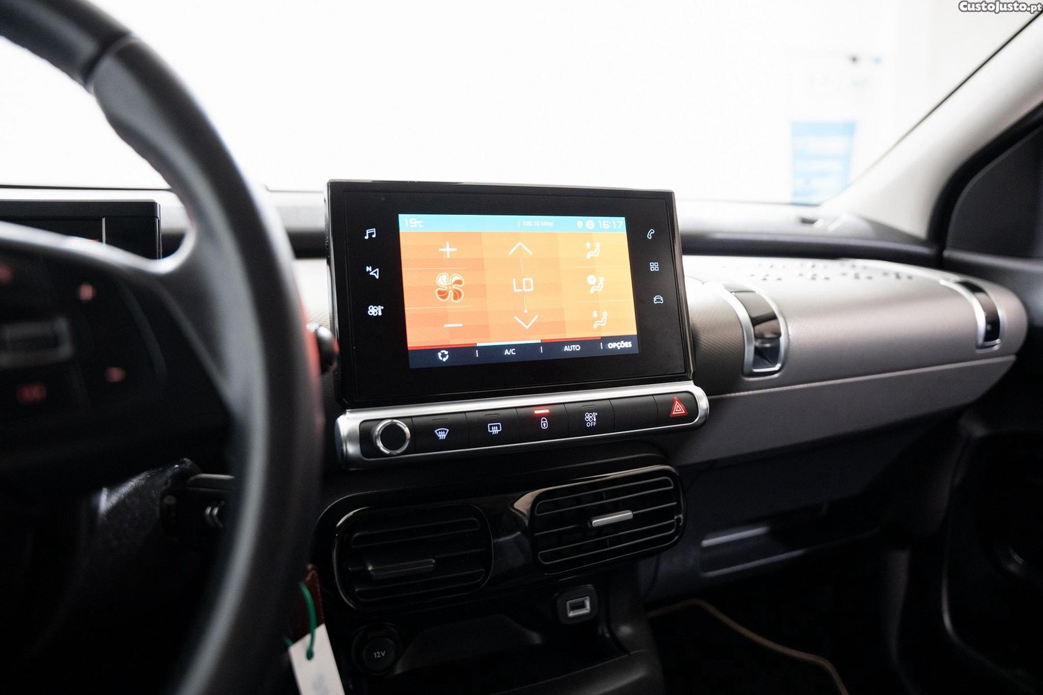 Citroën C4 Cactus 1.2 PureTech Origins — fotografia 4