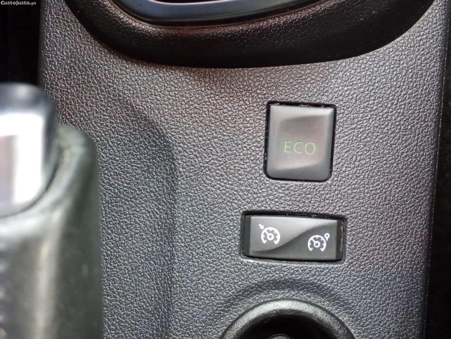 Renault Captur 0.9 TCE Exclusive — fotografia 4