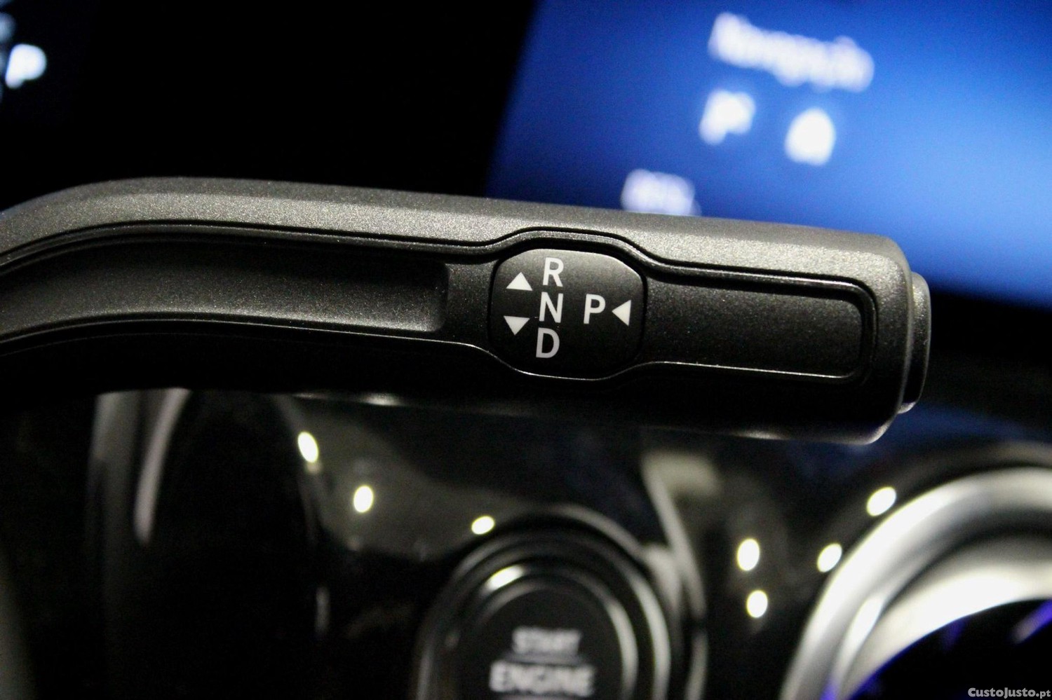 Mercedes-Benz GLA 180 d AMG Line — fotografia 8