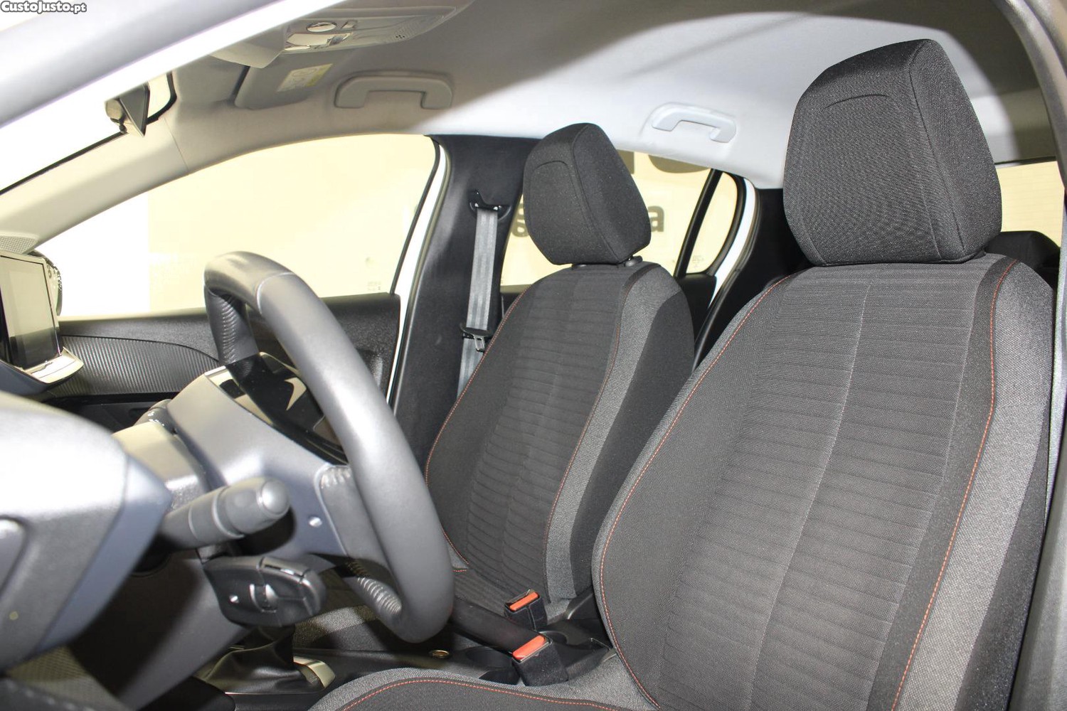 Peugeot 208 1.5 BHDI ACTIVE PACK — fotografia 10