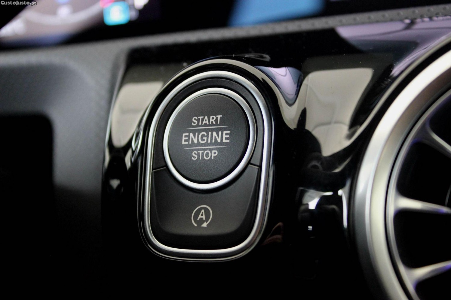 Mercedes-Benz A 180 d — fotografia 14