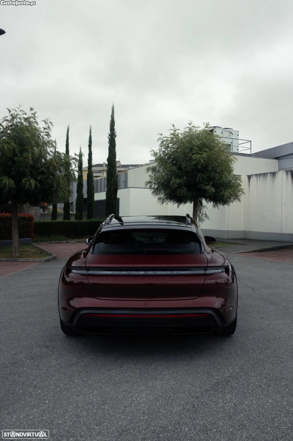 Porsche Taycan 4 Cross Turismo — fotografia 3