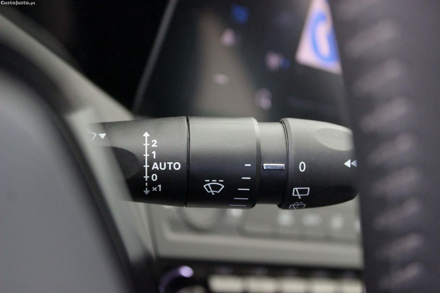 Peugeot 308 SW 1.6 Hybrid Active Pack e-EAT8 — fotografia 11