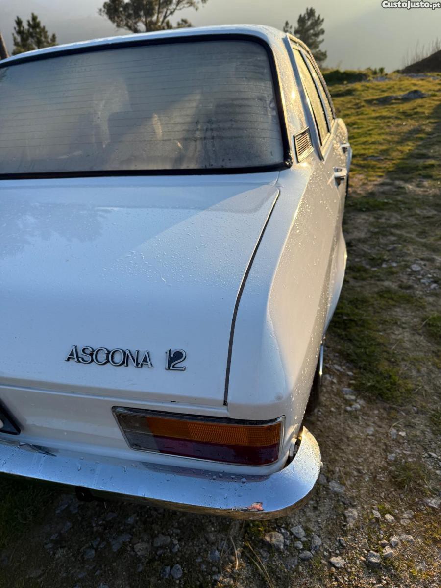 Opel Ascona 1.2 — fotografia 5