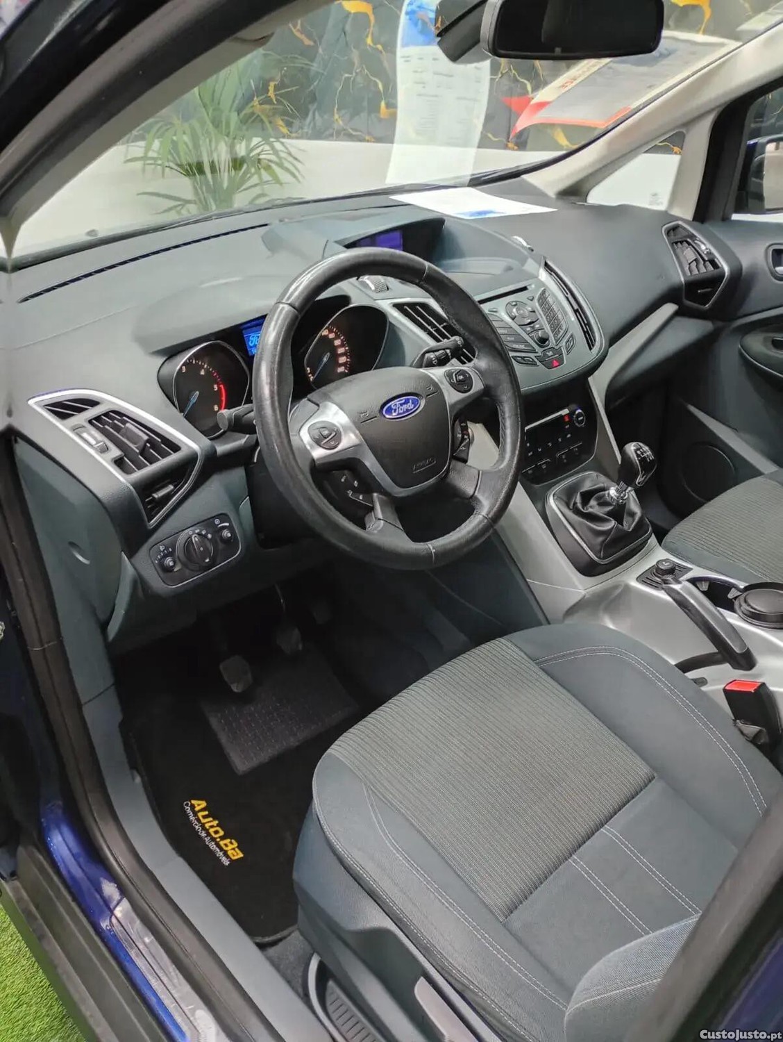Ford Grand C-Max 1.6 TDCi Titanium S/S — fotografia 16