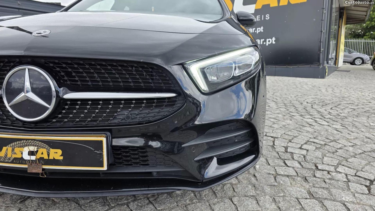 Mercedes-Benz A 200 D amg line — fotografia 15