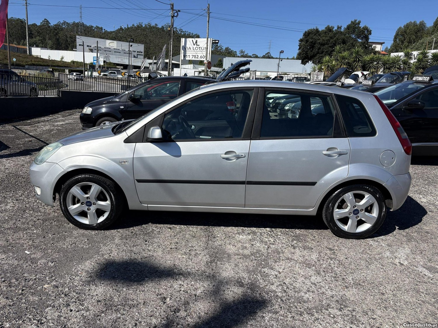 Ford Fiesta 1.25 Ambiente — fotografia 20