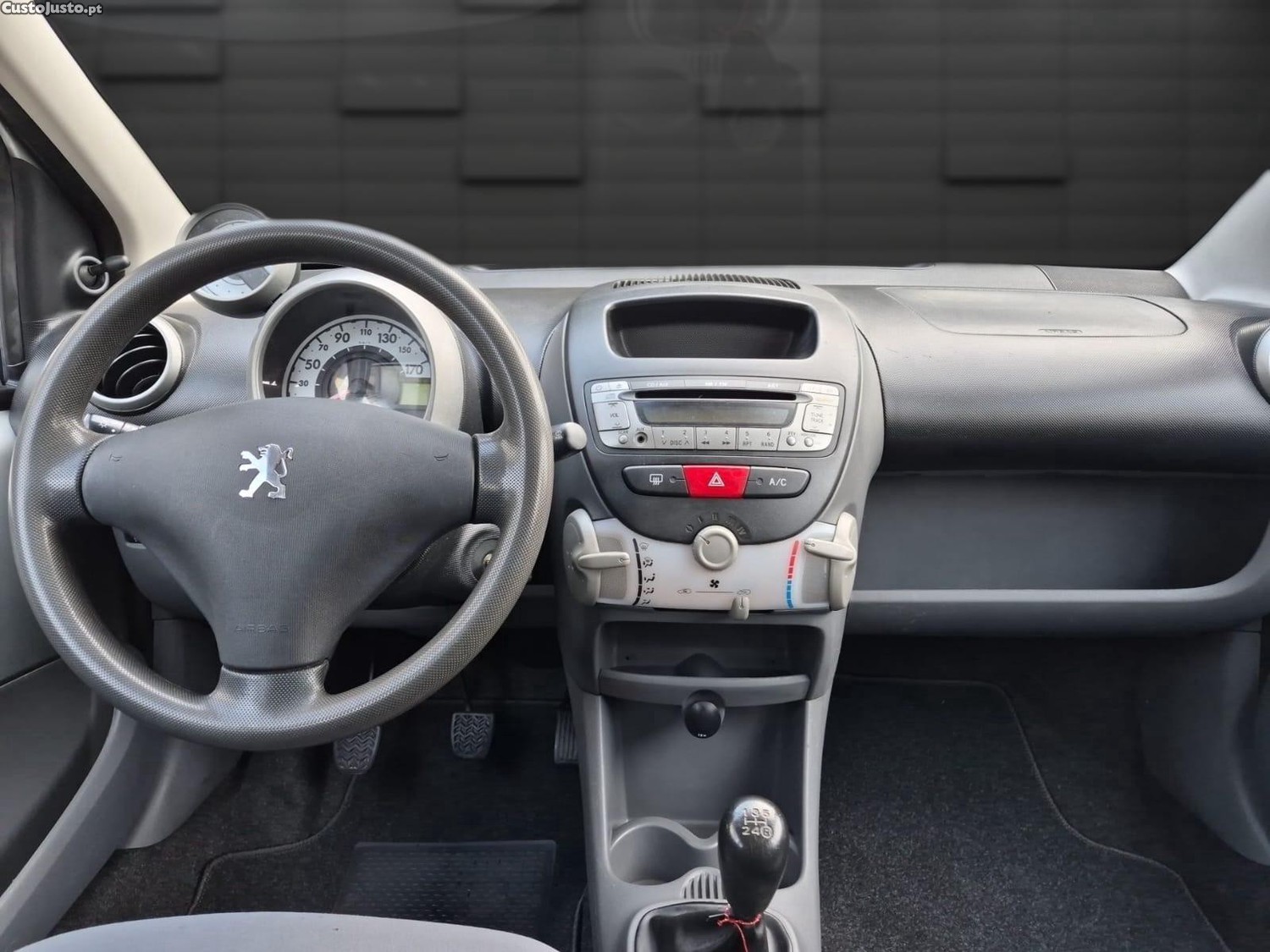 Peugeot 107 1.0 Urban — fotografia 5