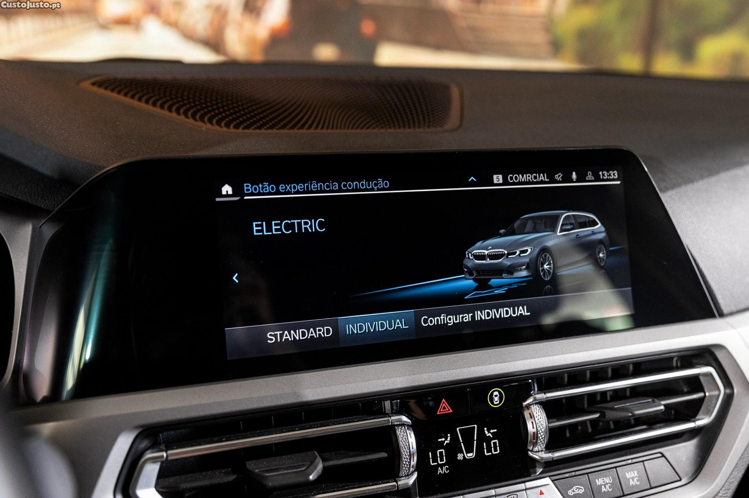 BMW 320 e Line Sport Auto — fotografia 16