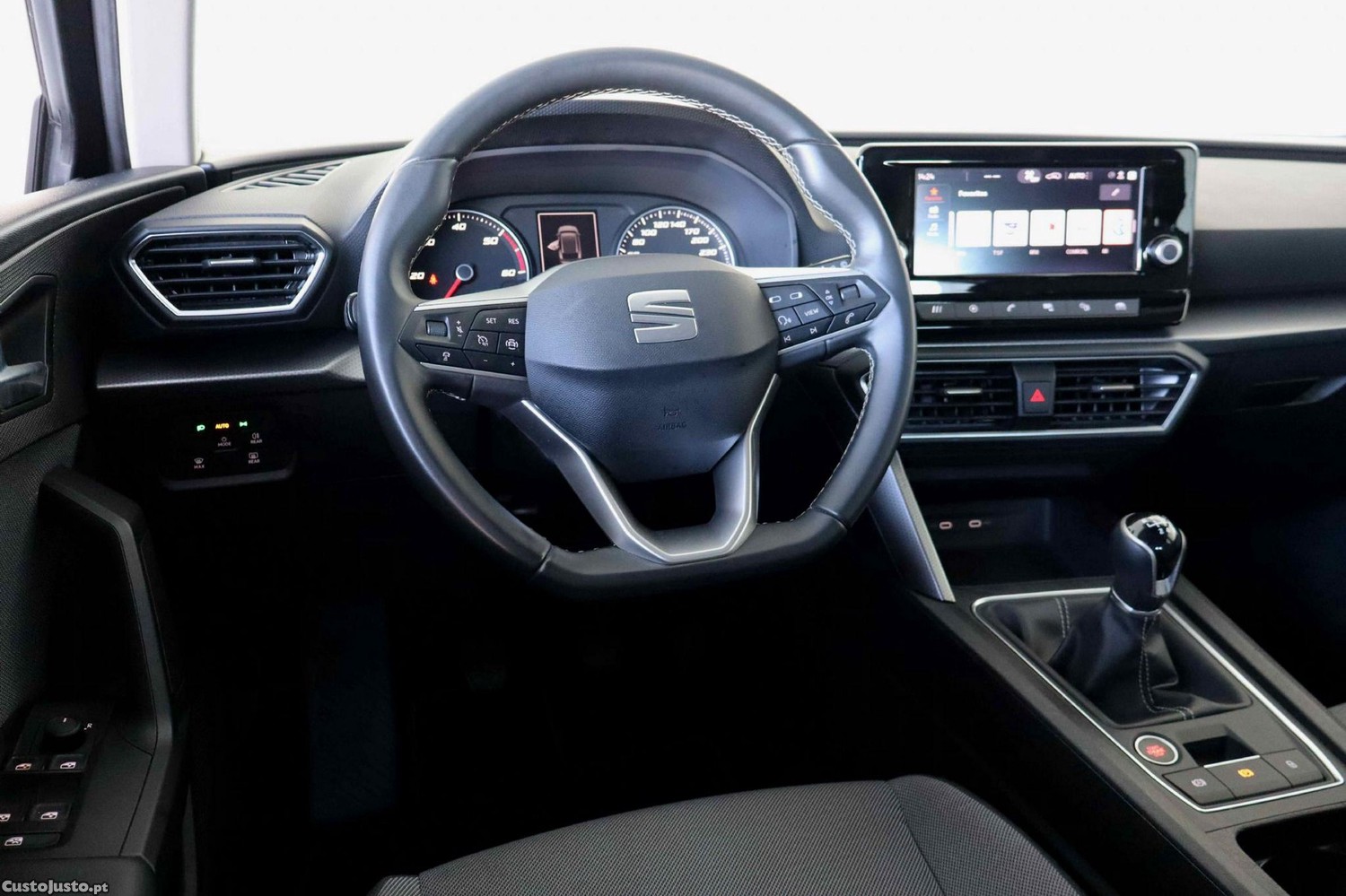SEAT Leon 2.0 TDI Style — fotografia 12