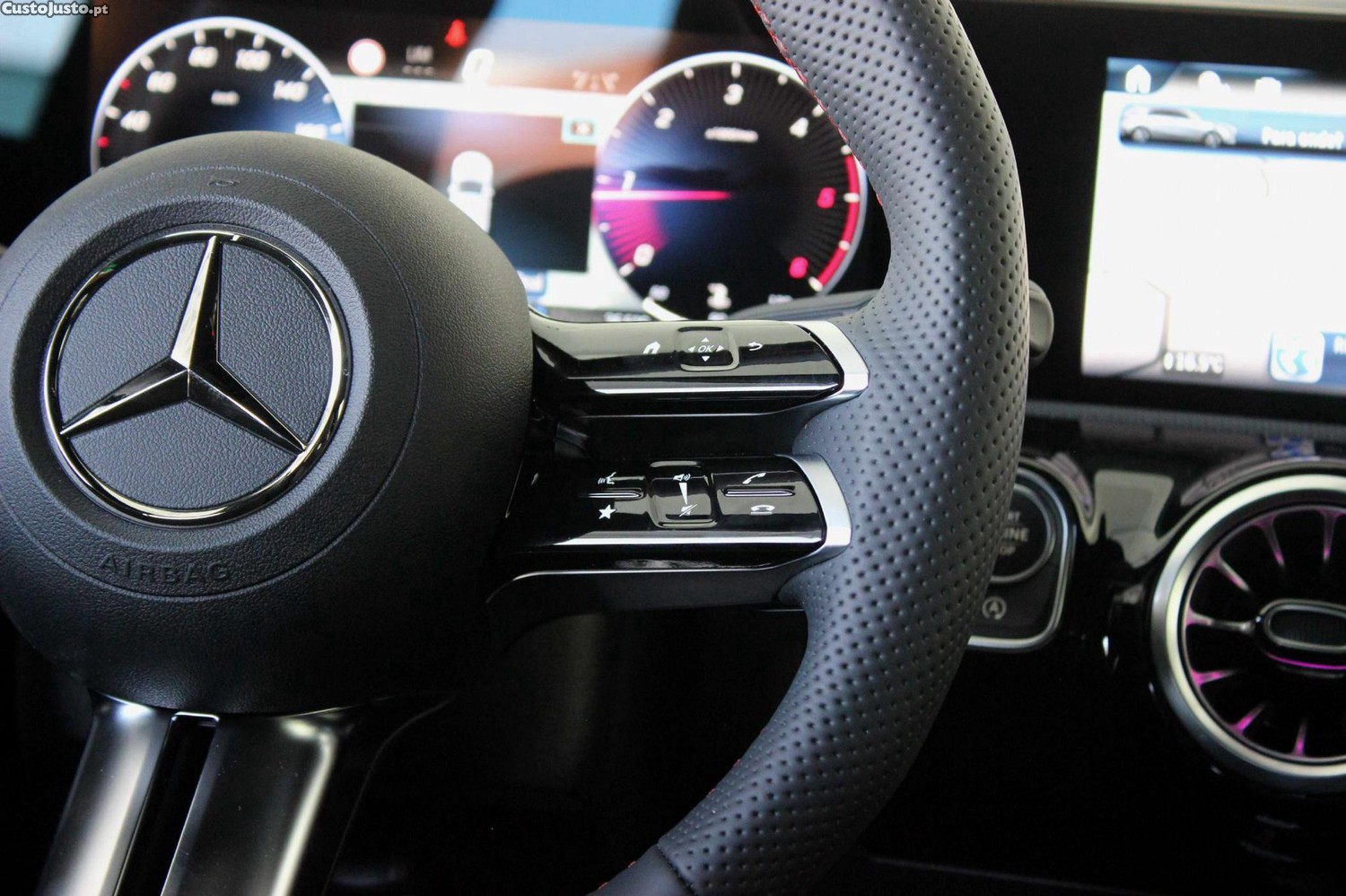 Mercedes-Benz A 180 d — fotografia 16