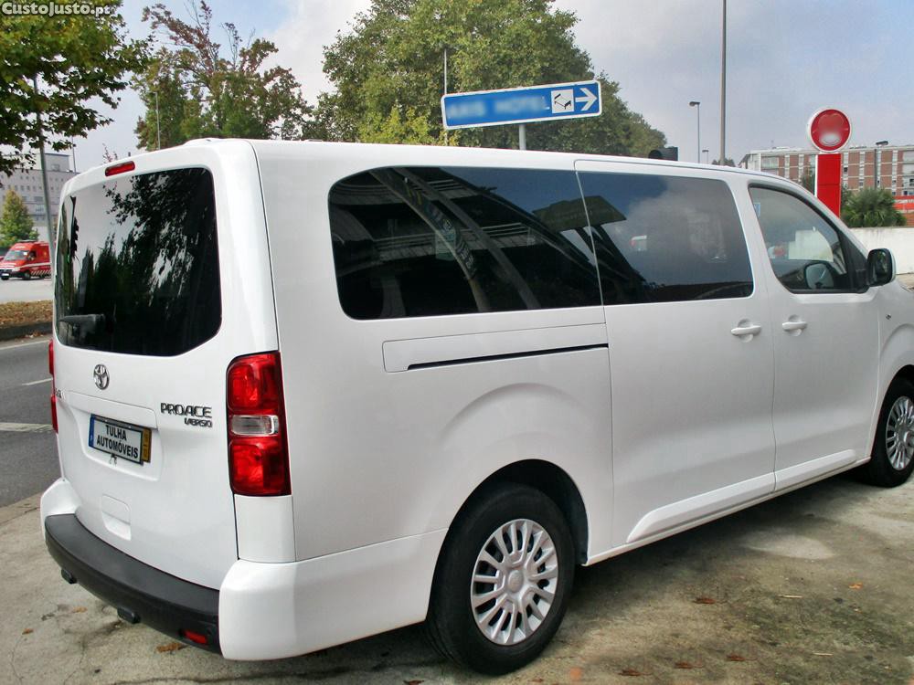 Toyota Proace Verso 1.5 D-4D L2 Confort 8Lug - 19 foto 5