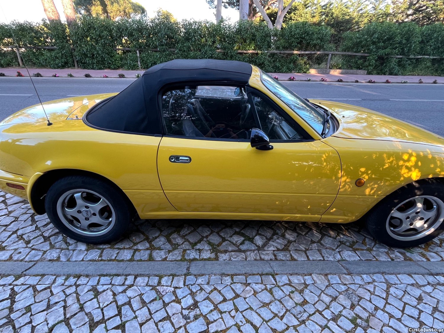 Mazda MX-5 1.6 F/L (Na18c2) — fotografia 4