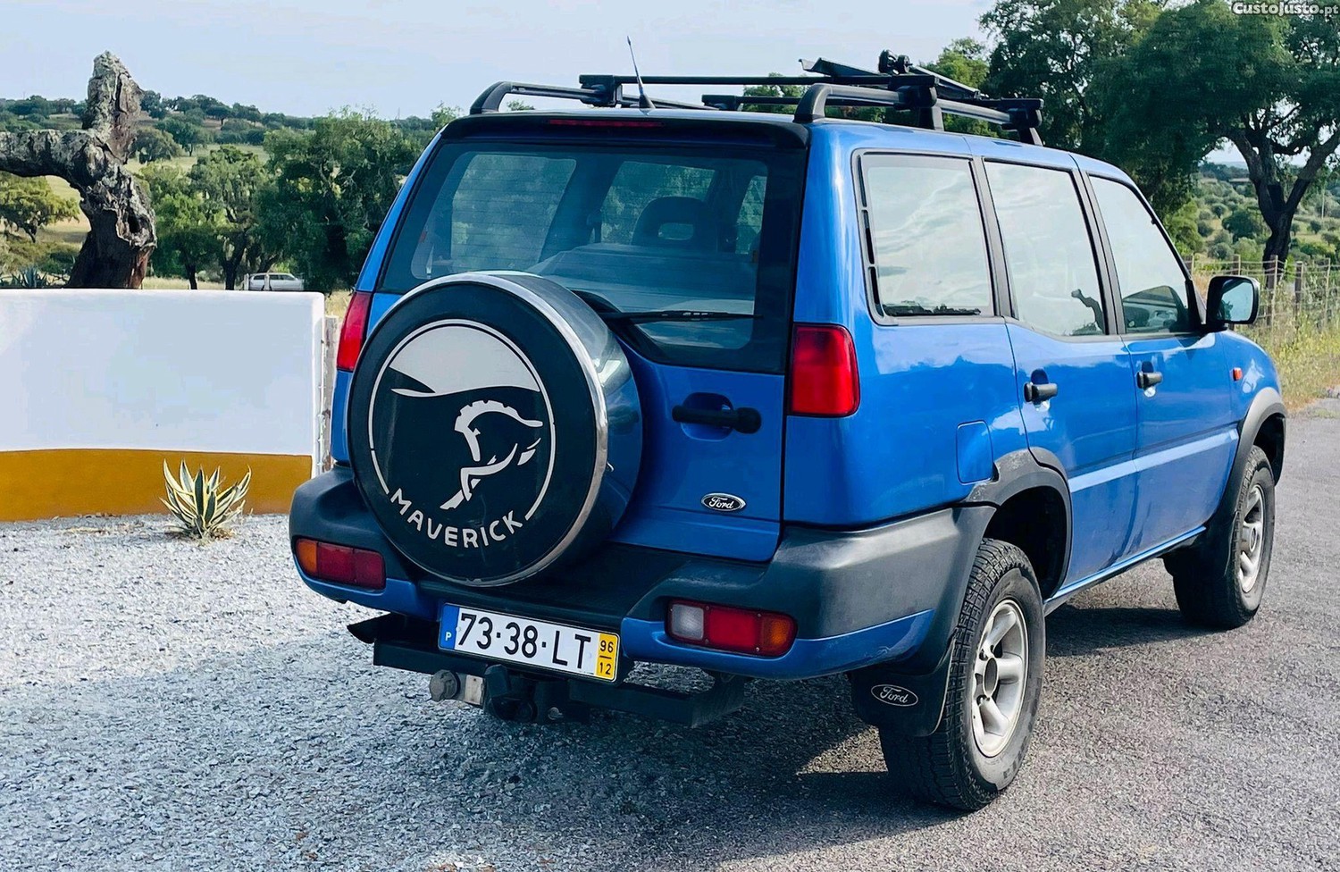Ford Maverick 2.7 TD — fotografia 8