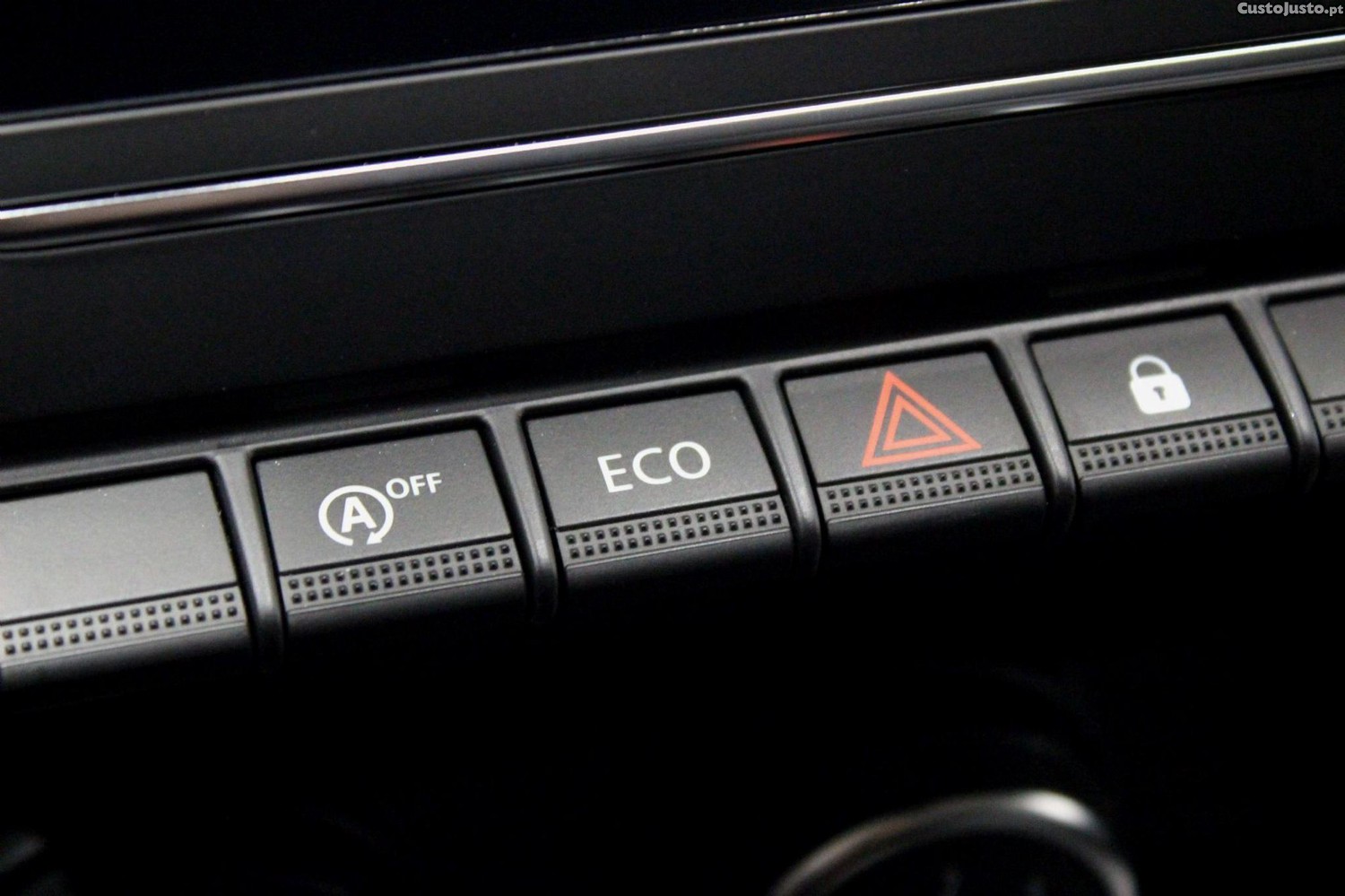 Renault Clio 1.0 TCe Evolution Bi-Fuel — fotografia 6