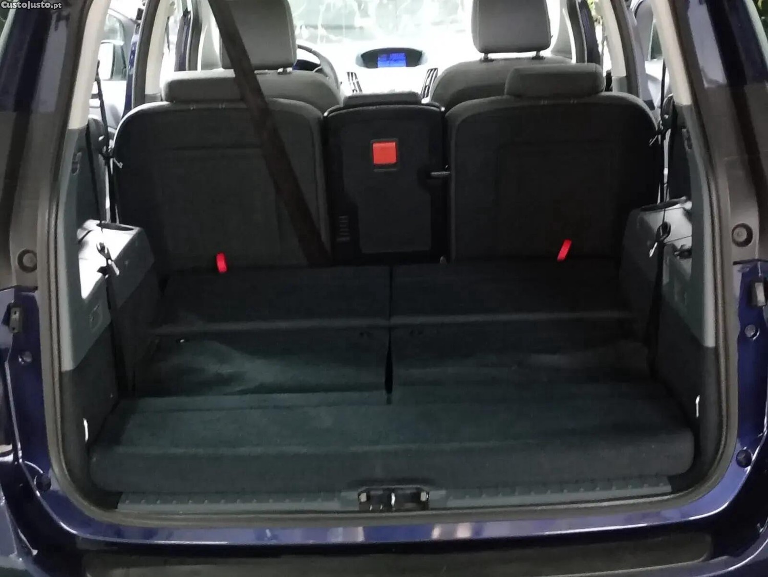 Ford Grand C-Max 1.6 TDCi Titanium S/S — fotografia 12