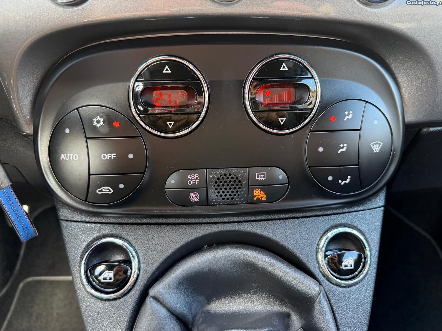 Fiat 500C 1.0 Hybrid Lounge — fotografia 2
