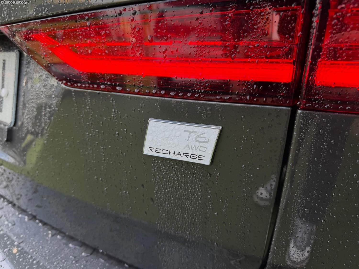 Volvo V60 2.0 T6 AWD TE R-Design — fotografia 26