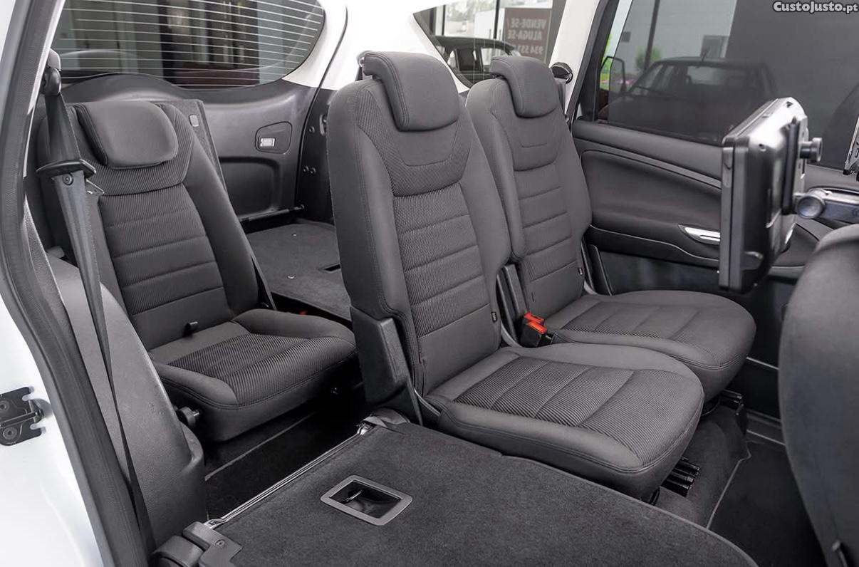 Ford S-Max Titanium — fotografia 3