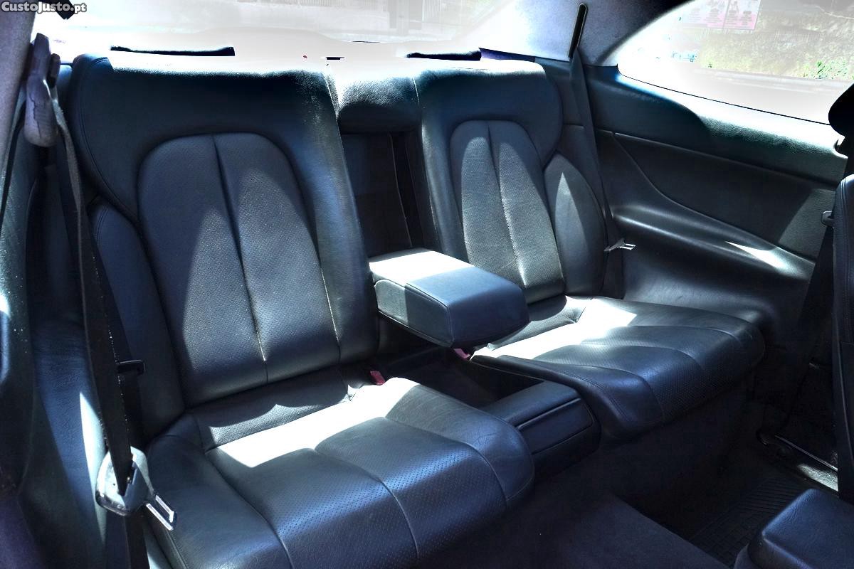 Mercedes-Benz Classe CLK Elegance — fotografia 5