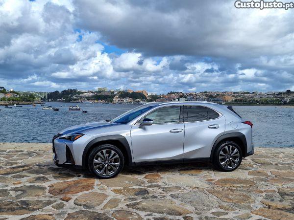 Lexus NX UX 250h Sport - 23 foto 3