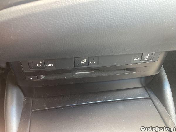 Lexus ES 300h Special Edi — fotografia 9