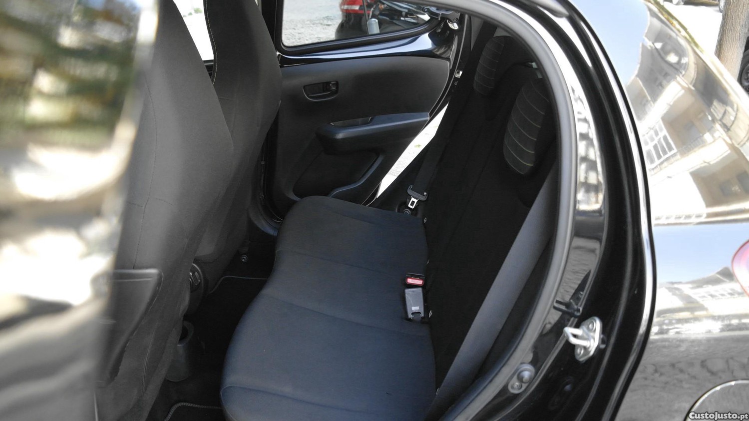 Peugeot 108 1.0 e-VTi Active — fotografia 10
