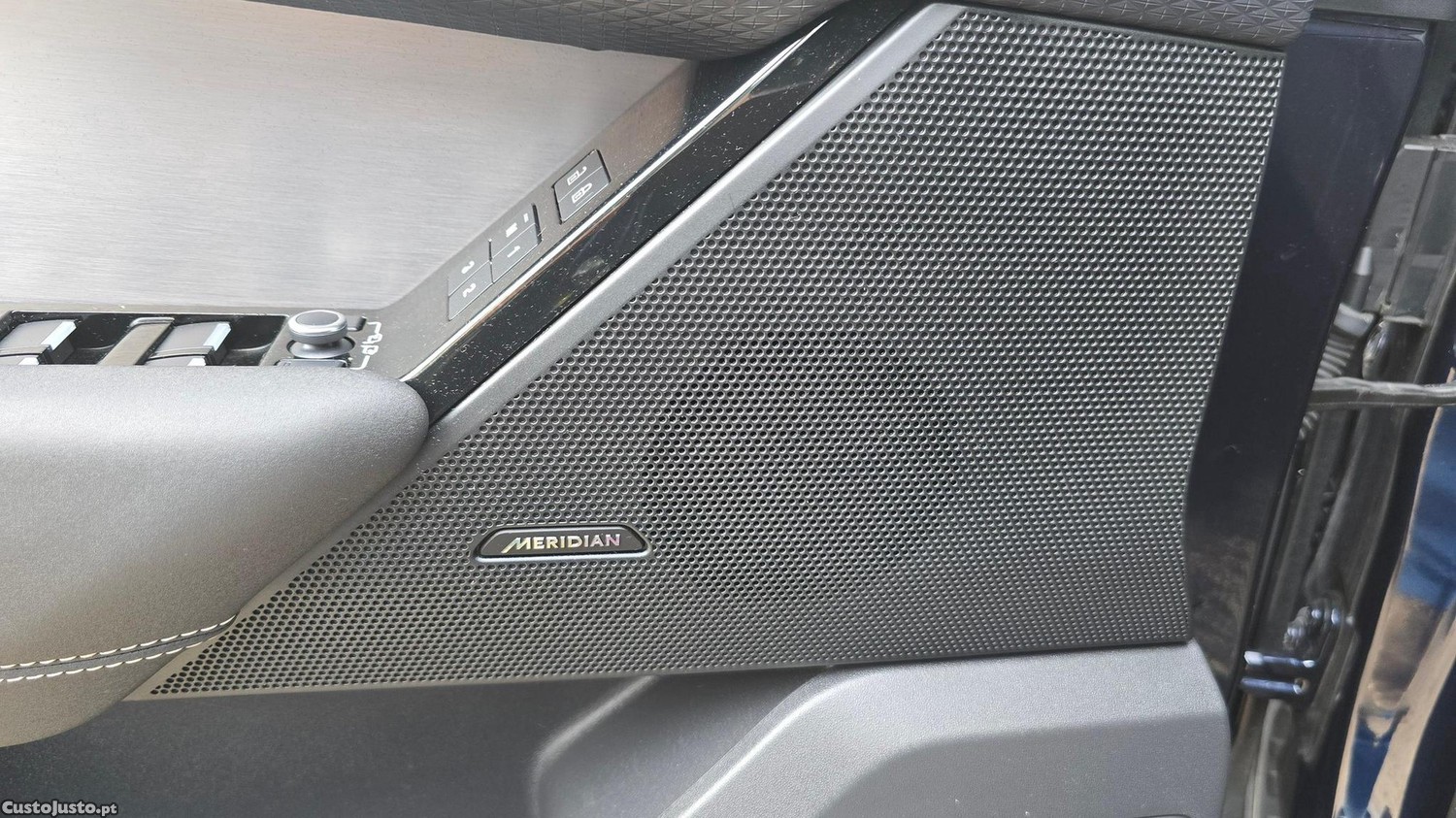 Land Rover Range Rover 2.0 P400e AWD R-Dynamic S — fotografia 22