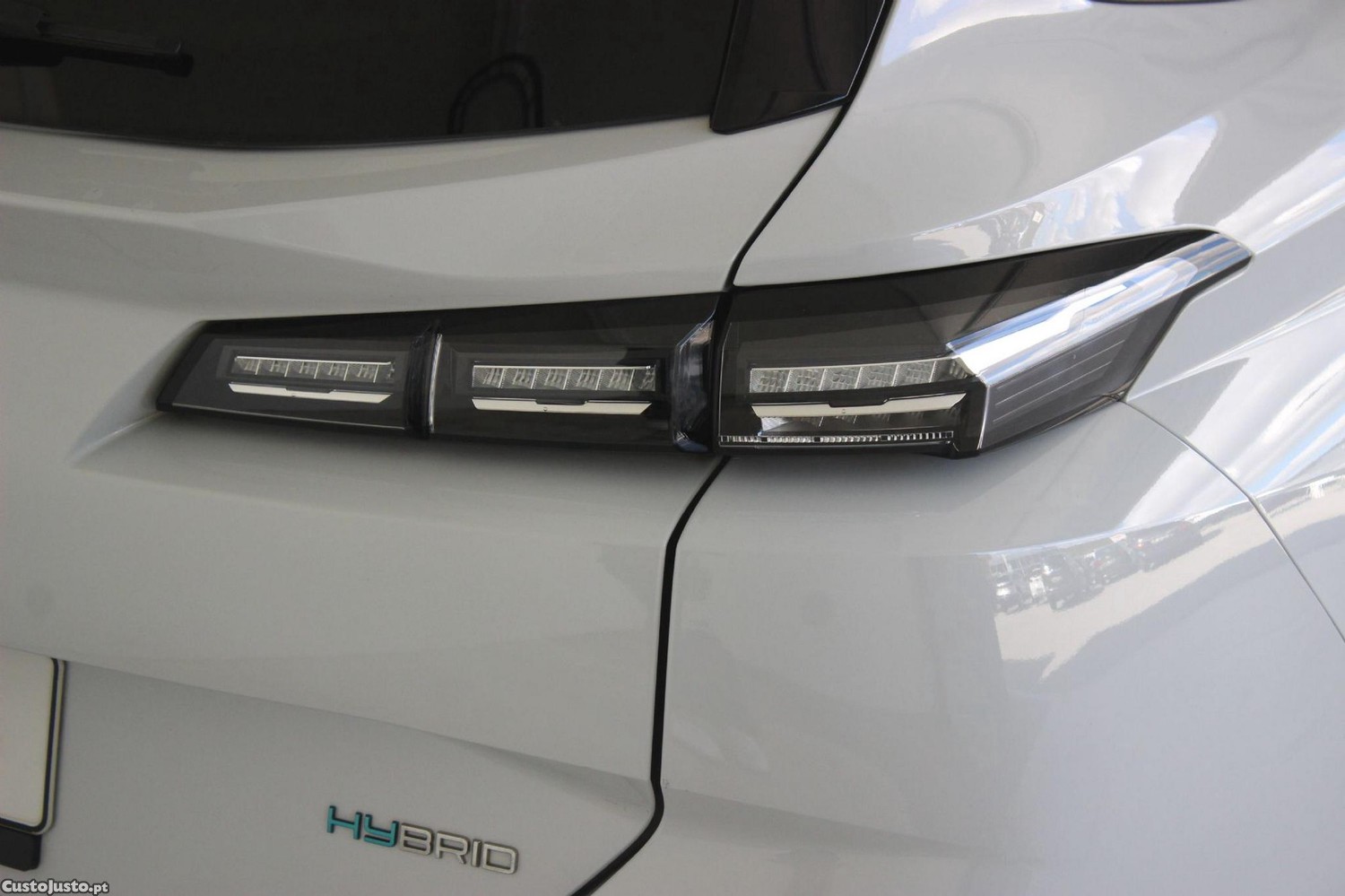 Peugeot 308 SW 1.6 Hybrid Active Pack e-EAT8 — fotografia 20