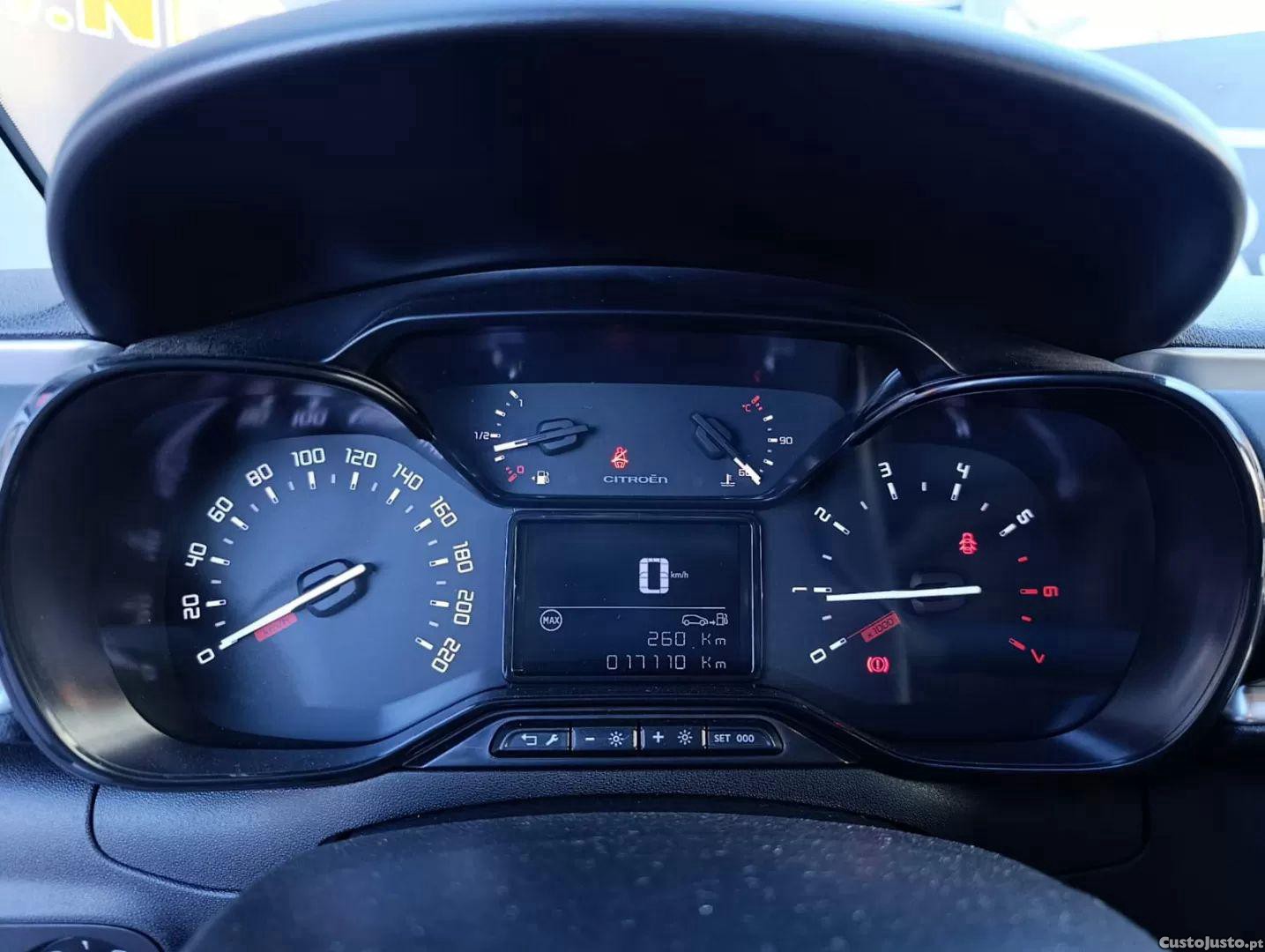 Citroën C3 1.2 puretech 110 s&s max — fotografia 17