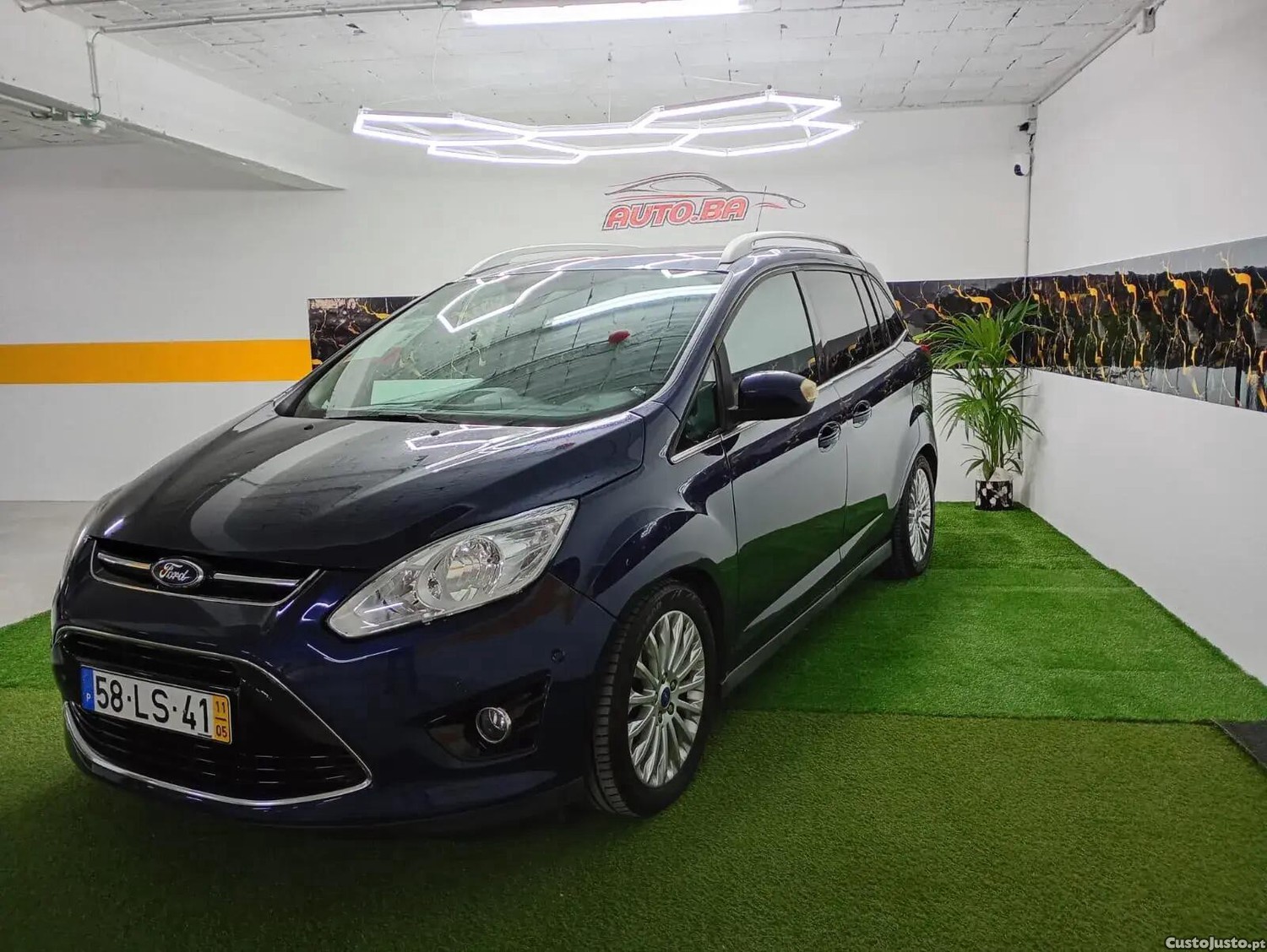 Ford Grand C-Max 1.6 TDCi Titanium S/S — fotografia 23