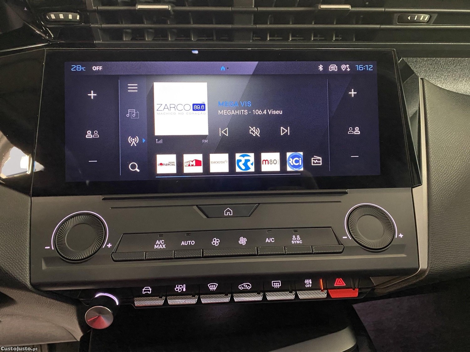 Peugeot 308 SW 1.2 Hybrid Allure e-DCS6 — fotografia 10