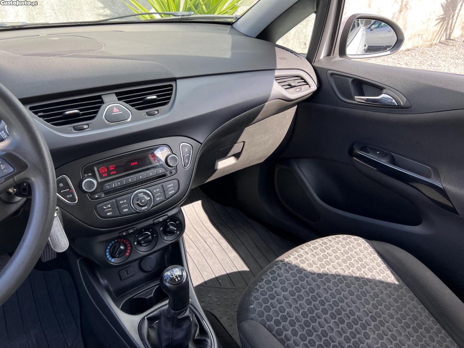 Opel Corsa EcoFlex — fotografia 3