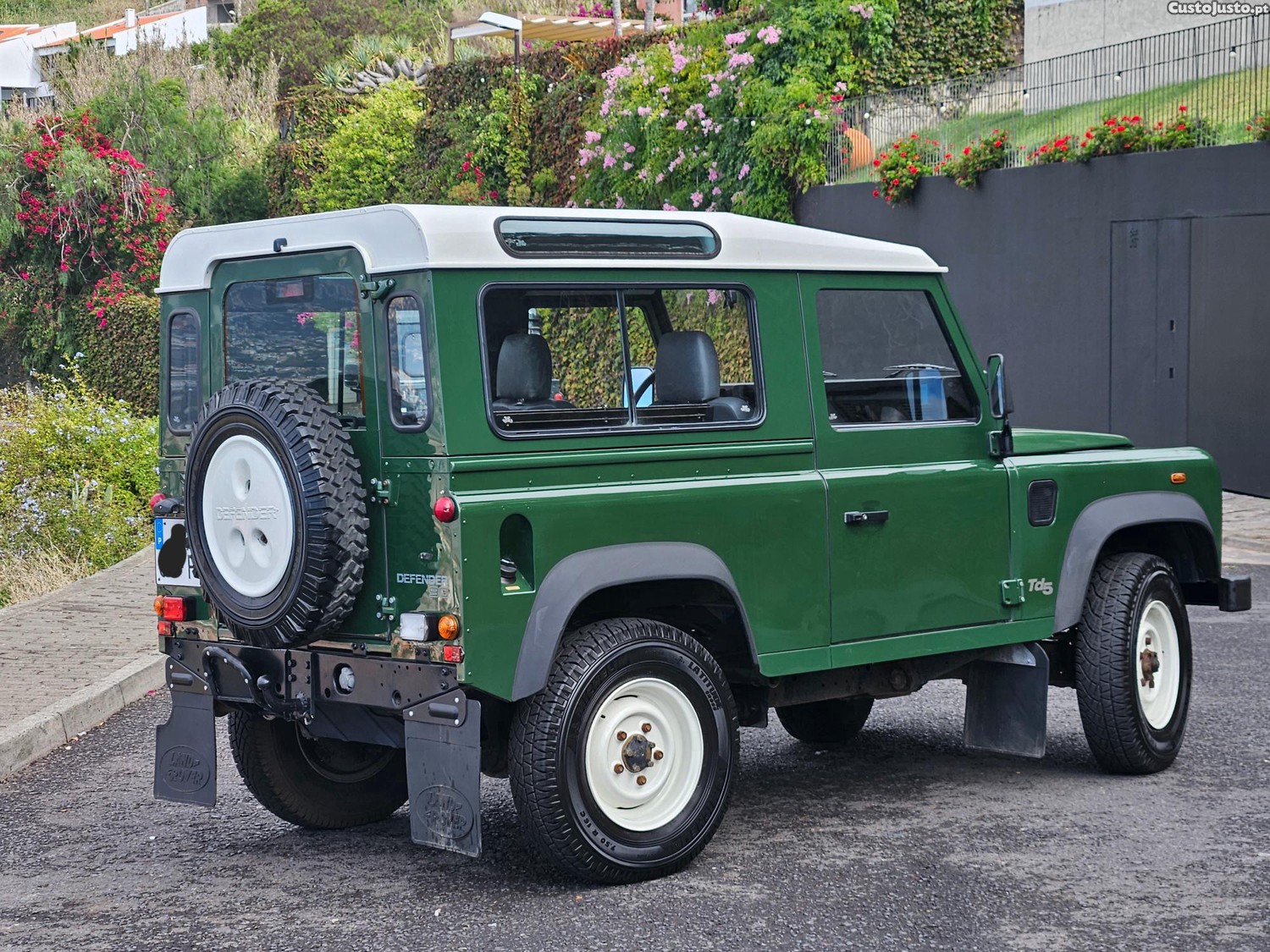 Land Rover Defender TD5 — fotografia 4