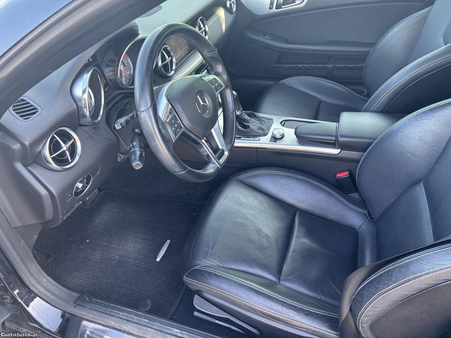 Mercedes-Benz SLK 200 BlueEFFICIENCY 7G-TRONIC Edition 1 — fotografia 8