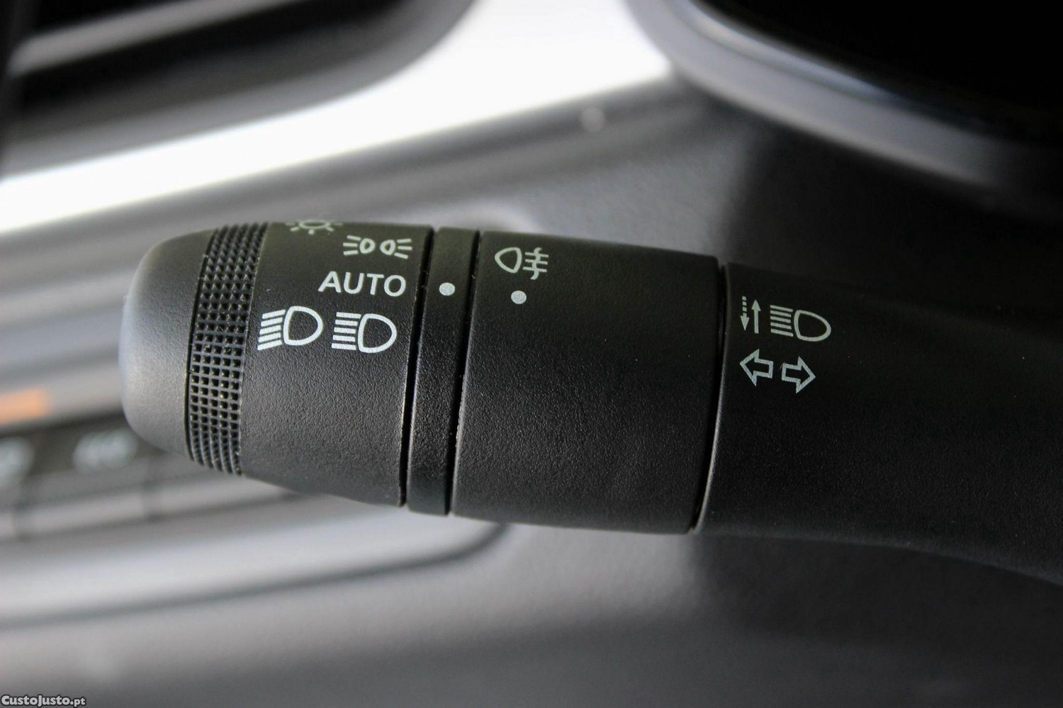 Renault Captur 1.0 TCe Evolution Bi-Fuel — fotografia 14