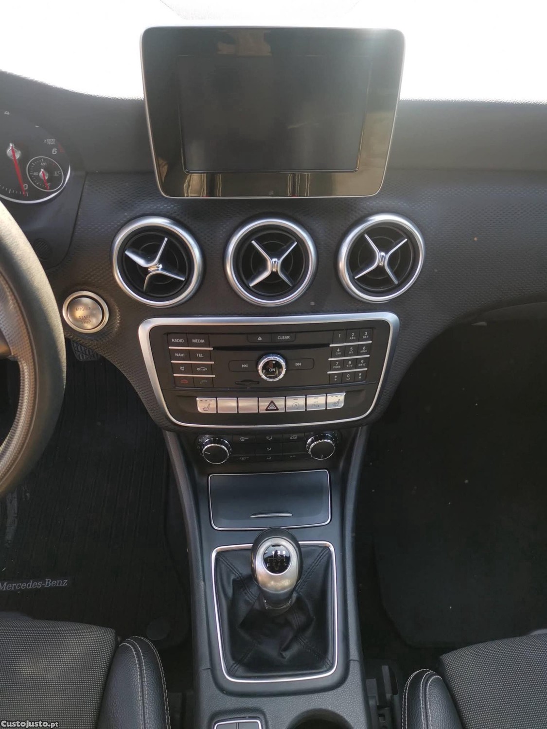 Mercedes-Benz A 180 Urban tem 112 000 km — photo 4