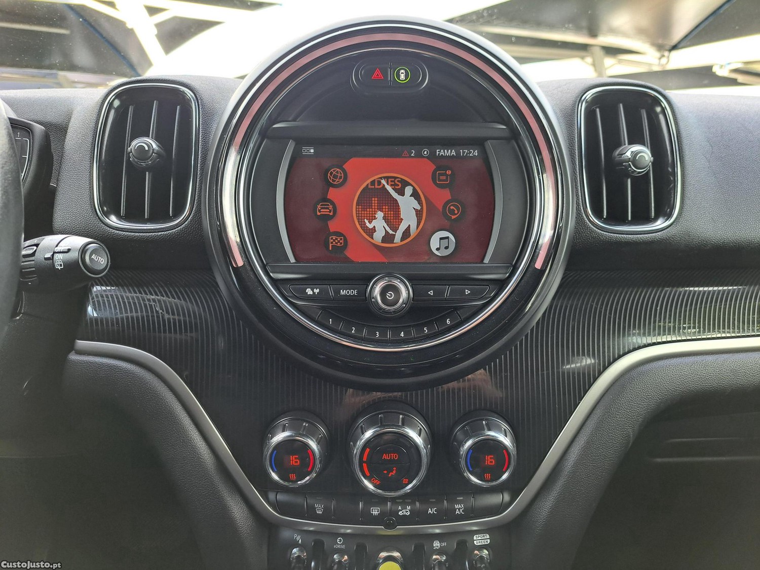 MINI Countryman Cooper SE ALL4 Auto — fotografia 15