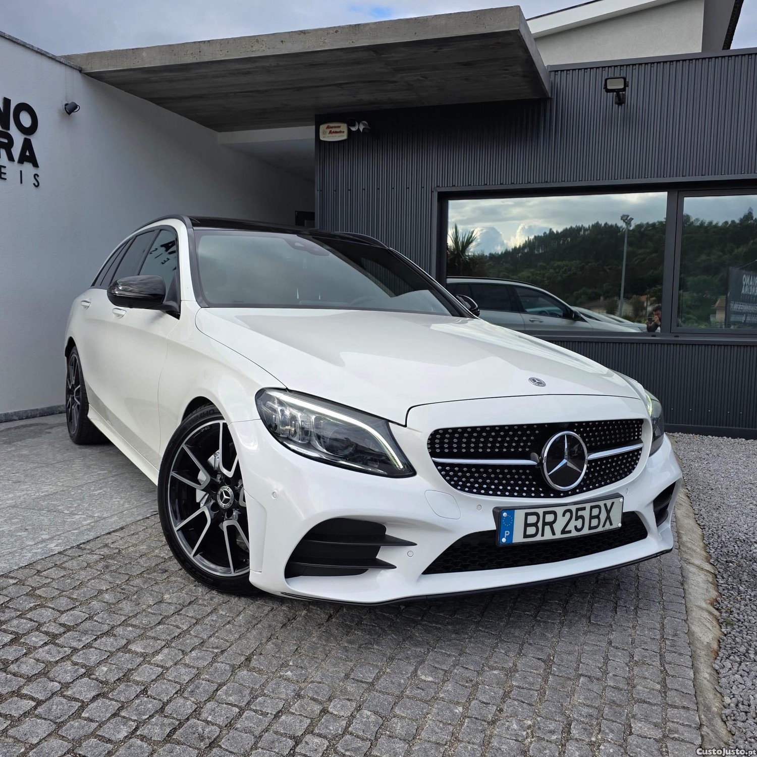 Mercedes-Benz C 220 d AMG Line - 19 foto 4