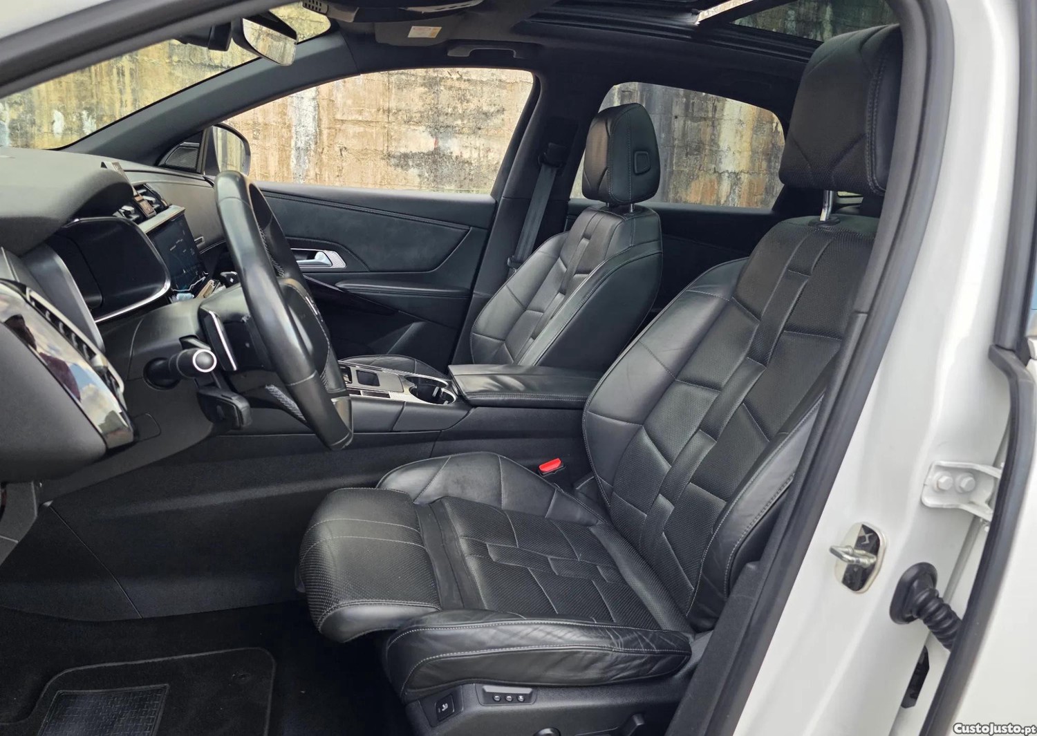 DS 7 7 Crossback 2.0 BlueHDi So Chic Opera EAT8 — fotografia 4